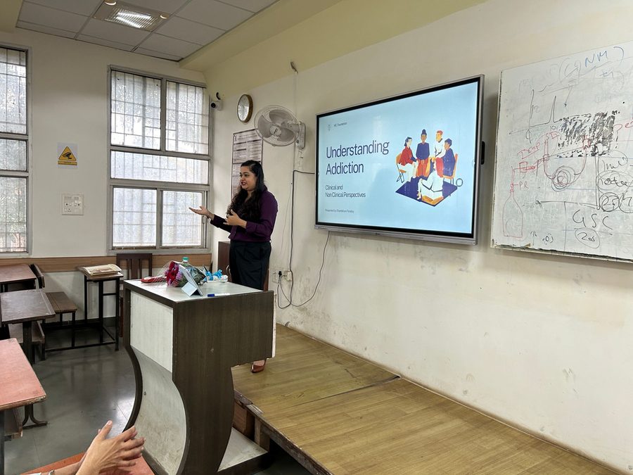 An Understanding Addiction lecture at Poona College of Pharmacy, Erandwane